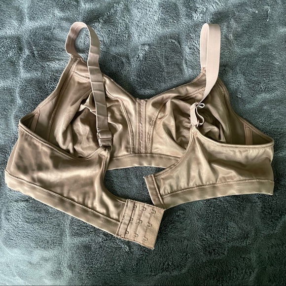 Bali Wirefree no padding bra - Picture 2 of 4